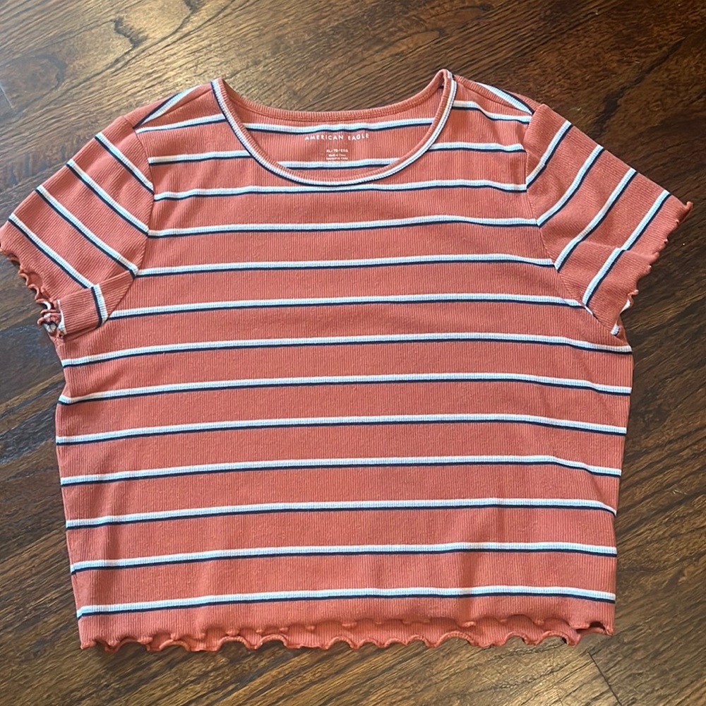 american eagle orange cropped top